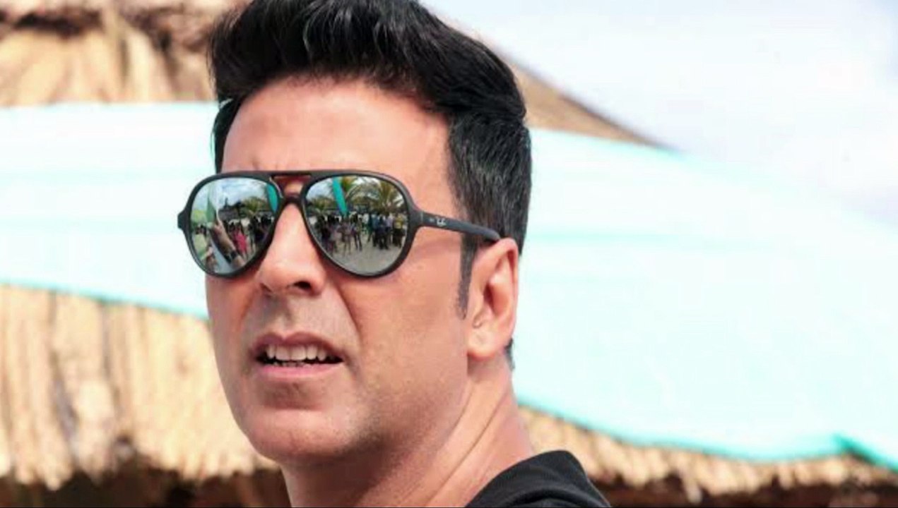 BIG News | जो लोग Akshay Kumar को Bollywood का सबसे पैसे वाला Star समझते है वो देख ले ये Video |