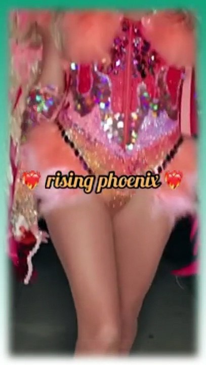 Paris Hilton prepares for spooky season with throwbacks