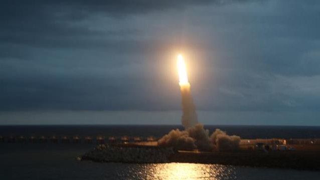 Türkiye'nin yerli balistik füzesi Tayfun ilk testi başarıyla geçti! Rize'den fırlatılıp Sinop açıklarındaki hedefi vurdu