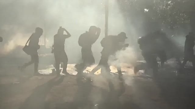 La policía chilena reprime las protestas en el tercer aniversario del estallido social