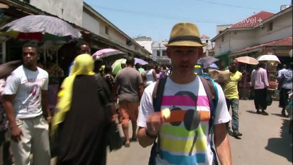 Wild Things with Dominic Monaghan - Giant Spitting Cobra