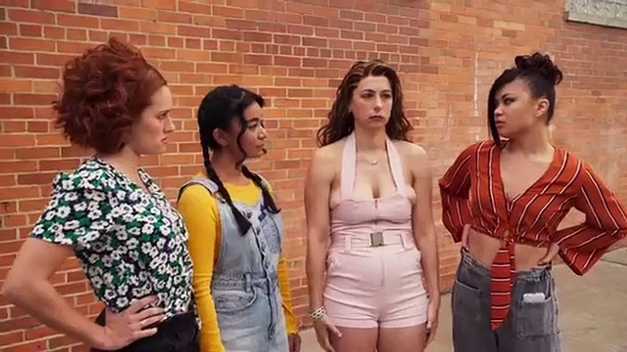 The Iliza Shlesinger Sketch Show - Se1 - Ep04 HD Watch HD Deutsch