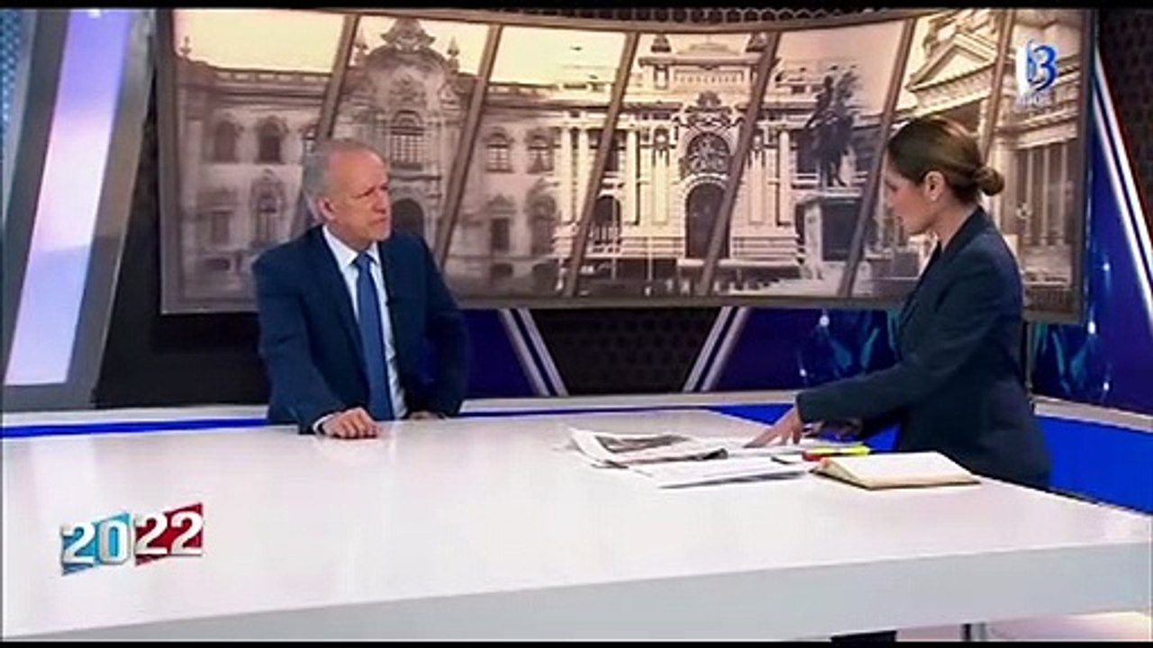 Hernando Guerra García: “Pedro Castillo está destruyendo la base de la República”