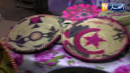 سعيدة: خضرة.. شابة تتحدى البطالة بالتمسك بصناعة الأواني بإستخدام الحلفاء