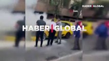 İzmir'de hareketli anlar! MHP'li  isim yangın tüpünü eline alıp müdahalede bulundu