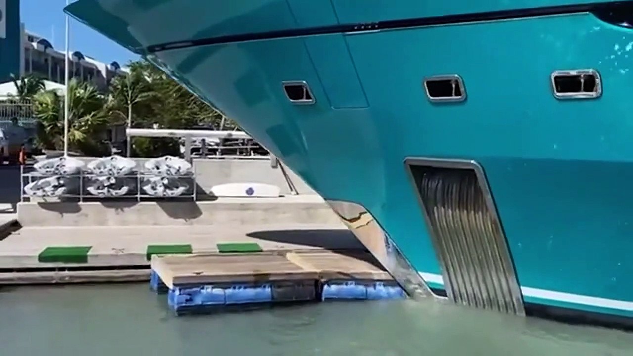 Expensive Fails Part- 1 #expensivefails #expensivefail #epic #epicfail #epicfailure #epicfails #costly #expensivecars #expensive #expensivefailure #costlymistake #stupid #stupidpeople #costlycars #stupidpeopleatwork #caraccident #caraccidents #destroyed