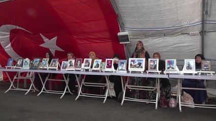 Diyarbakır haber... Diyarbakır annelerinin evlat mücadelesi kararlılıkla sürüyor
