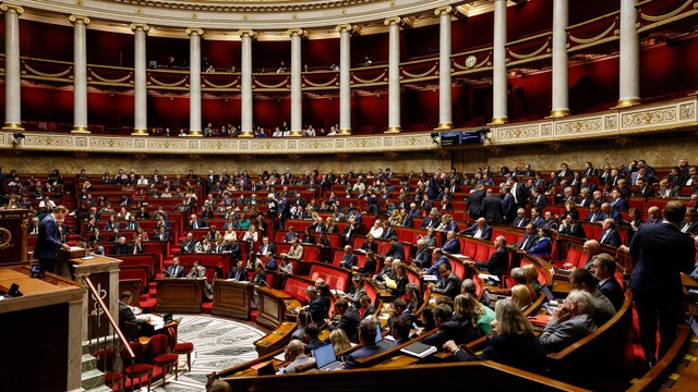 EN DIRECT | Suivez les débats sur le vote du budget de l'État à l'Assemblée nationale