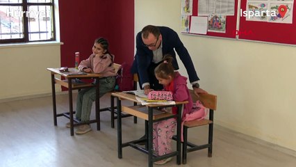 Bu okulun sadece iki öğrencisi var