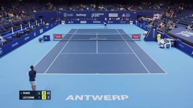 Anvers - Lestienne balayé par Evans