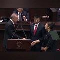 Erdoğan, rozet taktığı Mehmet Ali Çelebi'ye o sözleri fısıldadı...