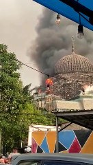 Detik-detik Rubuhnya Kubah Masjid Jakarta Islamic Centre