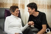 Amor de músico umuaramense que cuida da mãe com Alzheimer comove e inspira famílias