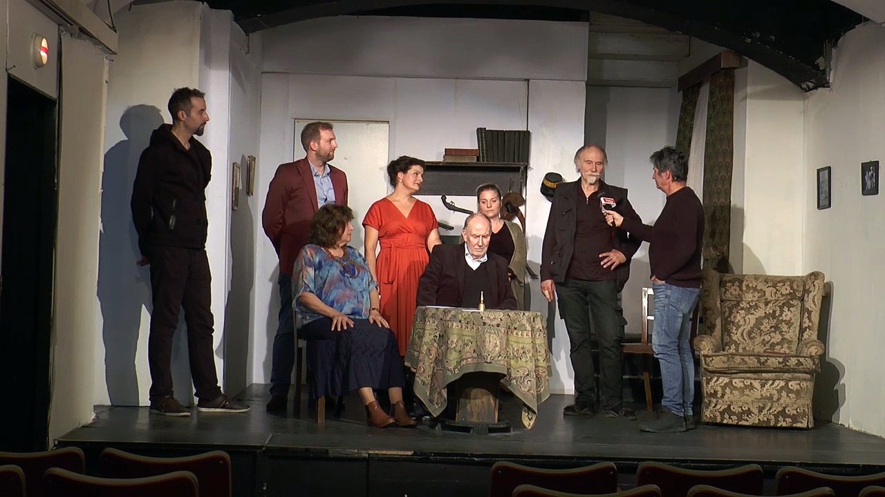 Traum Premiere bei August Strindbergs – Der Vater im Theater Experiment