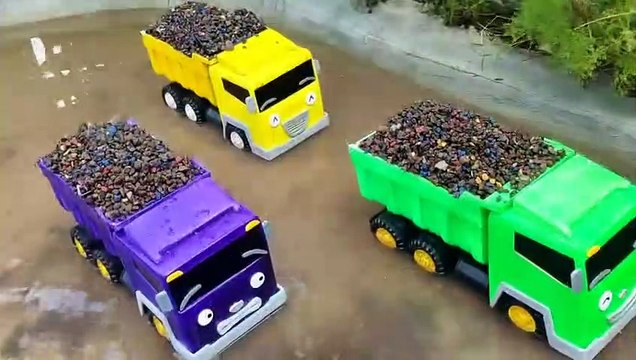 Membersihkan Mobil Truk Tayo, Pasir, Beko, Loader, Slender, Bus Sekolah, Mobil Pemadam, Truk Tangki