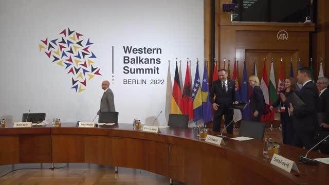 Batı Balkanlardaki ülkeler arasında kimlikle seyahat etme konusunda mutabakat sağlandı