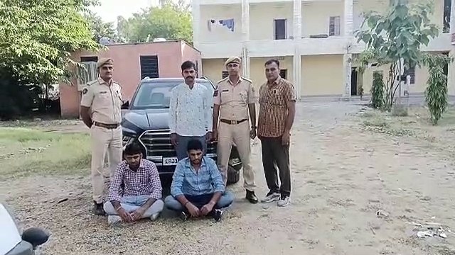 8 मामलों में फरार पांच हजार का इनामी हिस्ट्रीशीटर गिरफ्तार