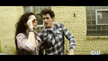 The Winchesters (The CW) - How Dad Met Mom