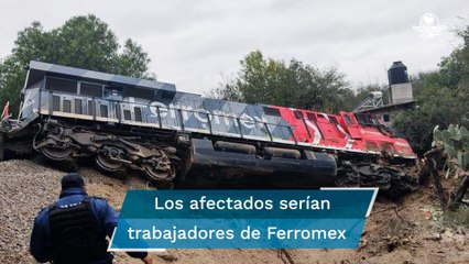 Tren se descarrila por choque contra tráiler en Edoméx