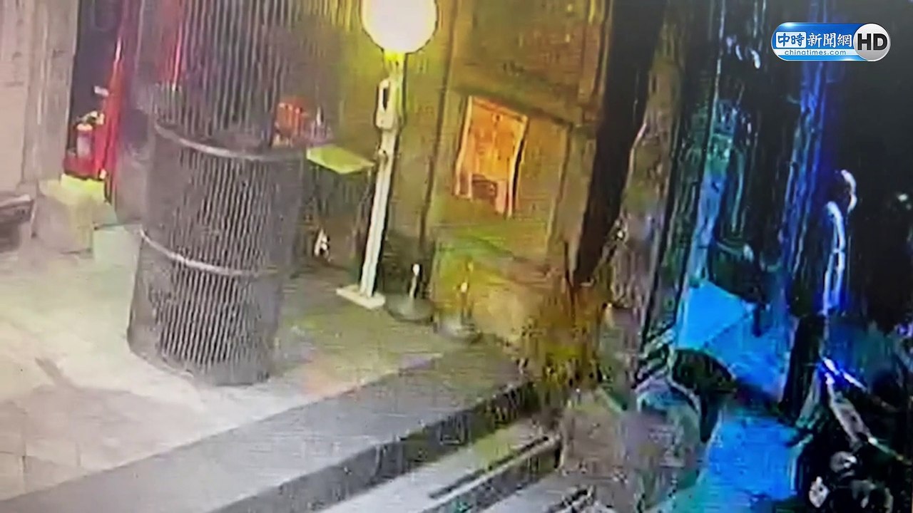 青山宮狙殺畫面曝！槍手找副主委理論 一言不和連開3槍