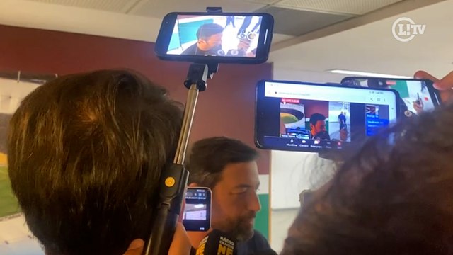 Presidente do Corinthians se diz orgulhoso da torcida alvinegra e evita falar sobre pênalti no jogo de ida