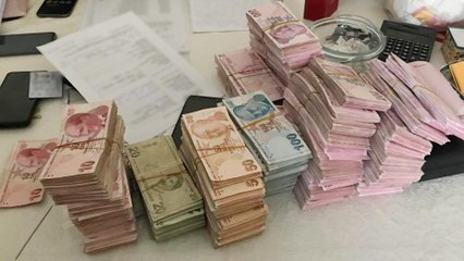 FETÖ'nün yurtdışı para trafiğine operasyon: Milyonlarca lira ele geçirildi