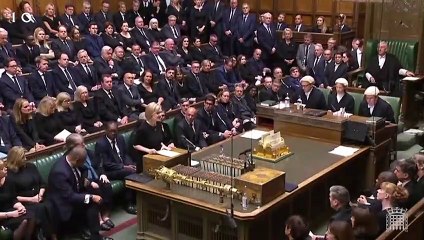 Dimite la ministra del Interior de Reino Unido, Suella Braverman