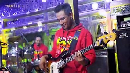 TIARA_-_Difarina_Indra_Adella_ft._Fendik_Adella_-_OM_ADELLA(480p)