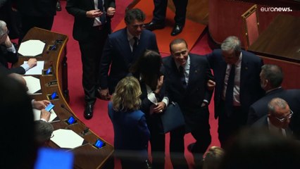 Putin schenkt Berlusconi "20 Flaschen Wodka zum Geburtstag"