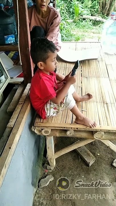 RIZKY & FARHAN -SNACK VIDEO