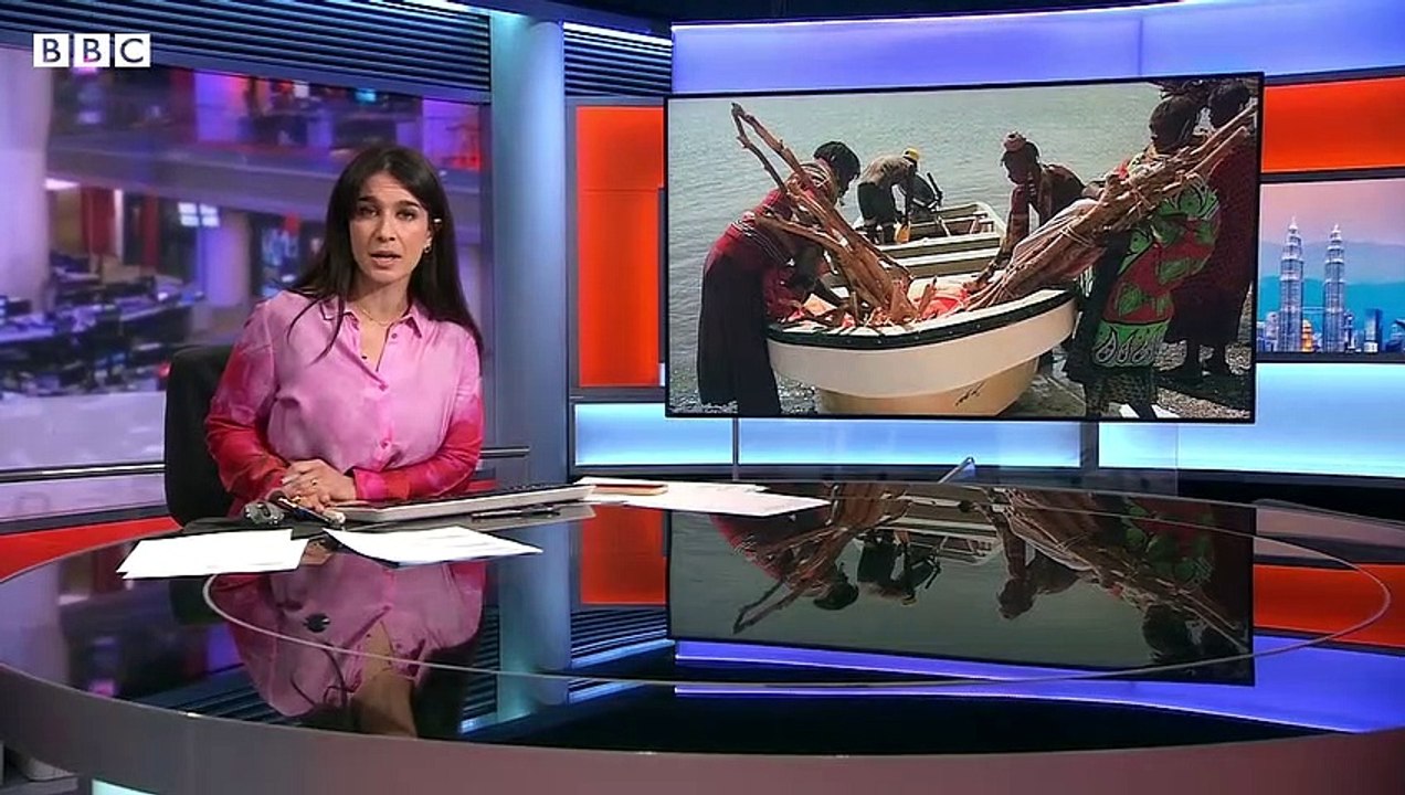 Kenya's_Lake_Turkana_floods_as_East_Africa_faces_drought_–_BBC_News.