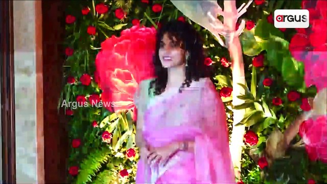 Bollywood Celebs papped at Ramesh Taurani's Diwali Party