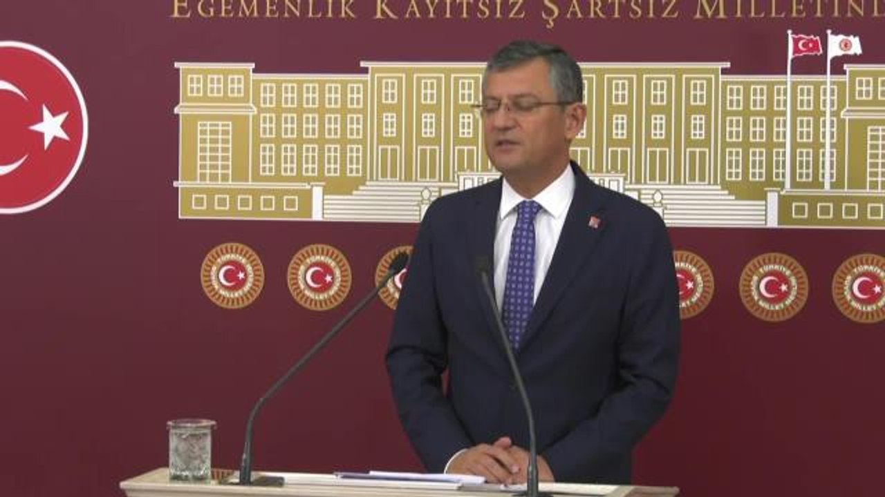 Özgür Özel'den 'Rtük Üyeliği' Tepkisi: "Buna Tenezzül Ediyorsunuz ya Yazıklar Olsun. Alın, 8 Ay Daha Hepsi Sizin Olsun. Değer mi Bu Kadar mı...