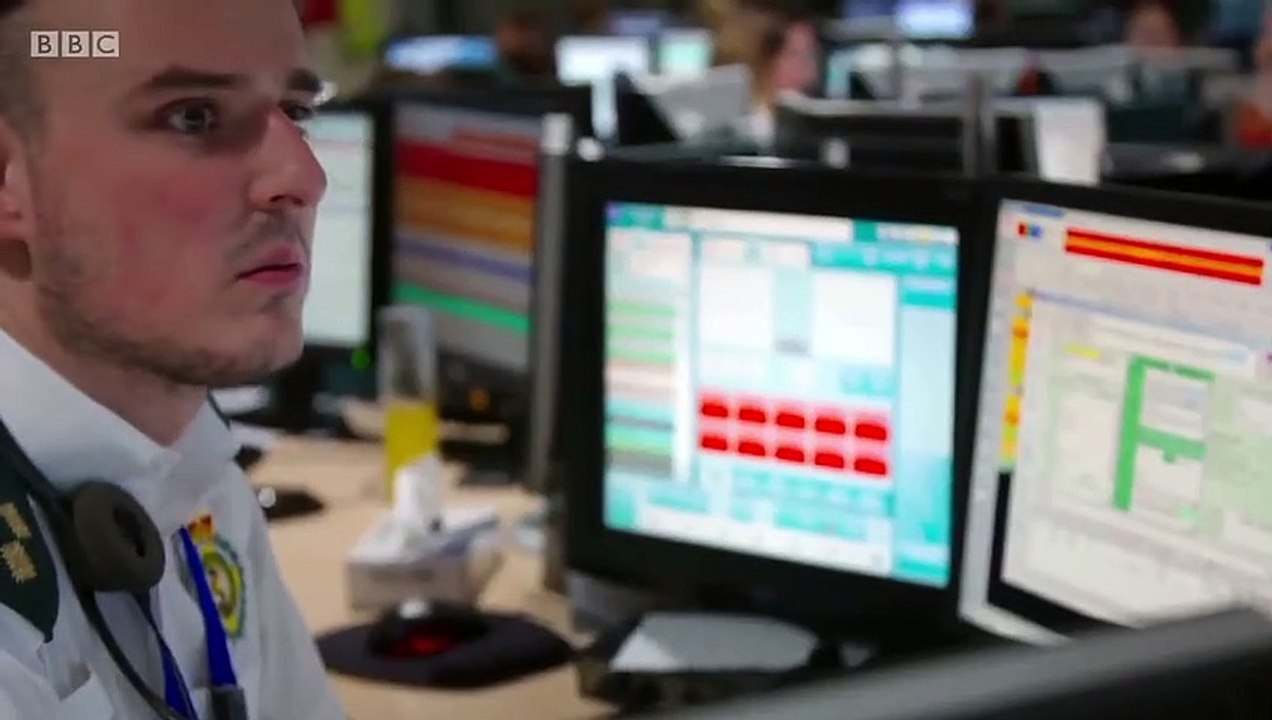 Ambulance - Se2 - Ep01 HD Watch HD Deutsch