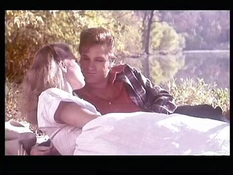 Le Roman d'Elvis Bande-annonce (EN)