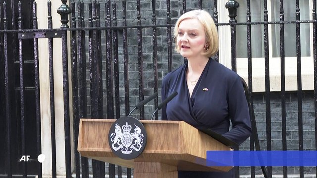 La primera ministra británica Liz Truss anuncia su dimisión