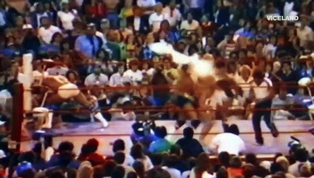 Dark Side of the Ring - Se1 - Ep05 - The Mysterious Death of Gorgeous Gino HD Watch HD Deutsch