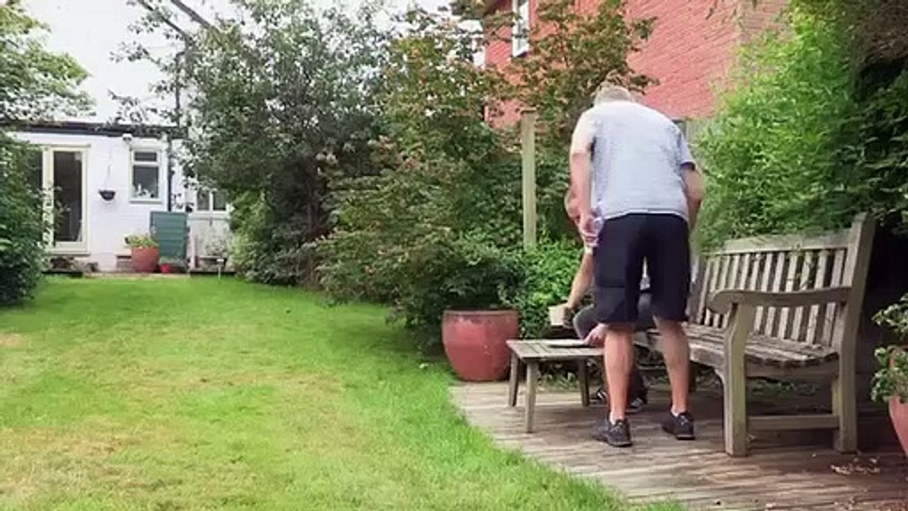 Close Calls - On Camera - Se1 - Ep06 HD Watch HD Deutsch