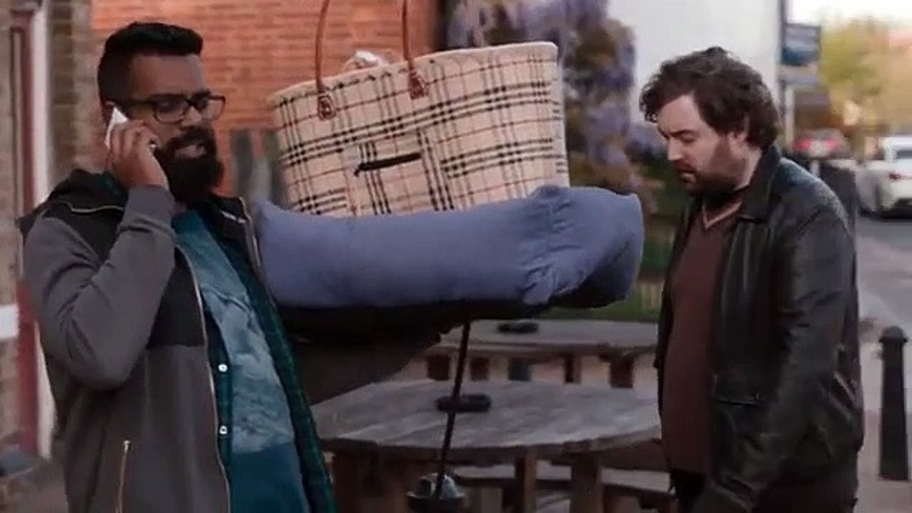 The Reluctant Landlord - Se1 - Ep04 HD Watch HD Deutsch