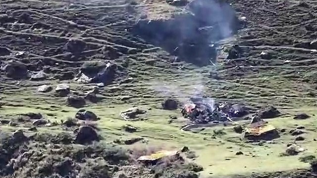 Helicopter Crash in Kedarnath || Travel Uttarakhand Viral Video || Kedarnath Trekking Vlog