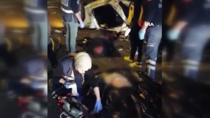 Otomobil ağaca çarpıp takla attı: 2 ölü