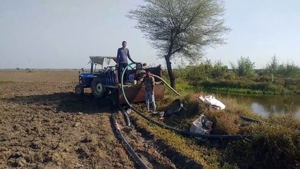 खेतों में भरा पानी निकलेगा तो करेंगे अगली फसल