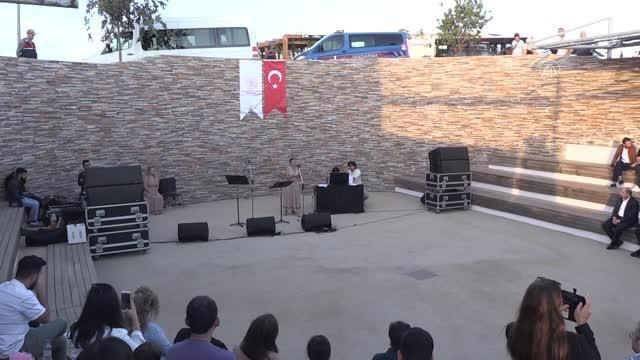 Mersin haber... ŞANLIURFA - Mersin Devlet Opera ve Balesi, Göbeklitepe'de konser verdi