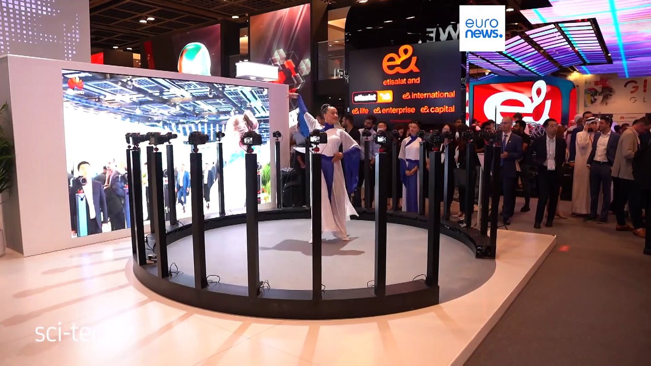 Selbstfahrende Autos, fliegende Taxis und Humanoide auf der GITEX 2022