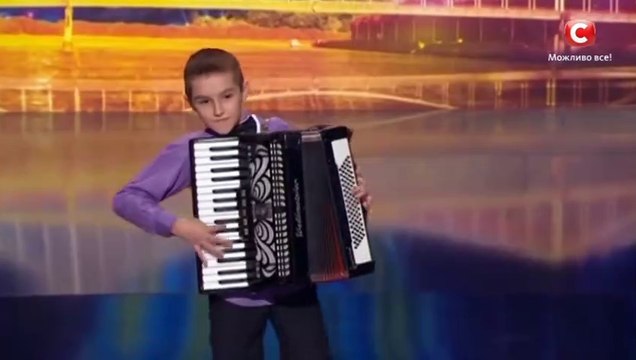 Влад Грицун. Україна має талант Діти-2. Выпуск 8. Восьмой кастинг от 22.04.2017_2