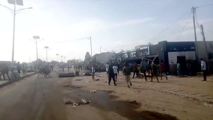 Çad'da demokrasi talep eden göstericilere polis müdahalesinde 30 kişi hayatını kaybetti