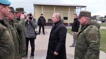 بوتين يزور مركز تدريب لجنود تمت تعبئتهم