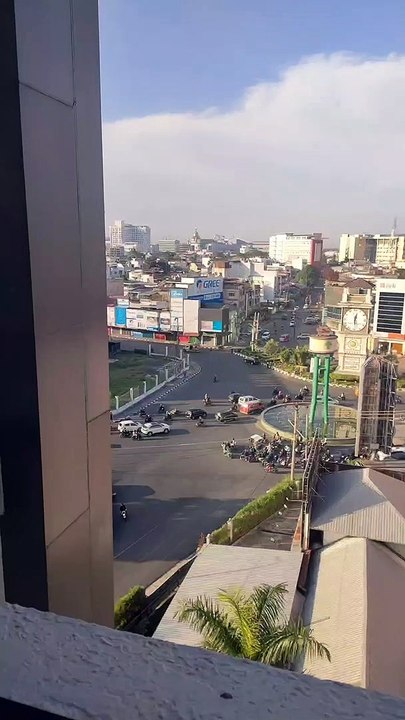 view siang hari