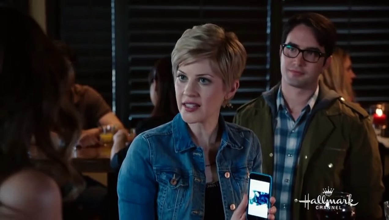 Un roman d'amour Bande-annonce (EN)