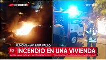 Bomberos controlan incendio en un inmueble en la ciudad de Cochabamba